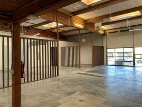 2421-2455 SE 11th Ave, Portland, OR for lease Interior Photo- Image 2 of 2