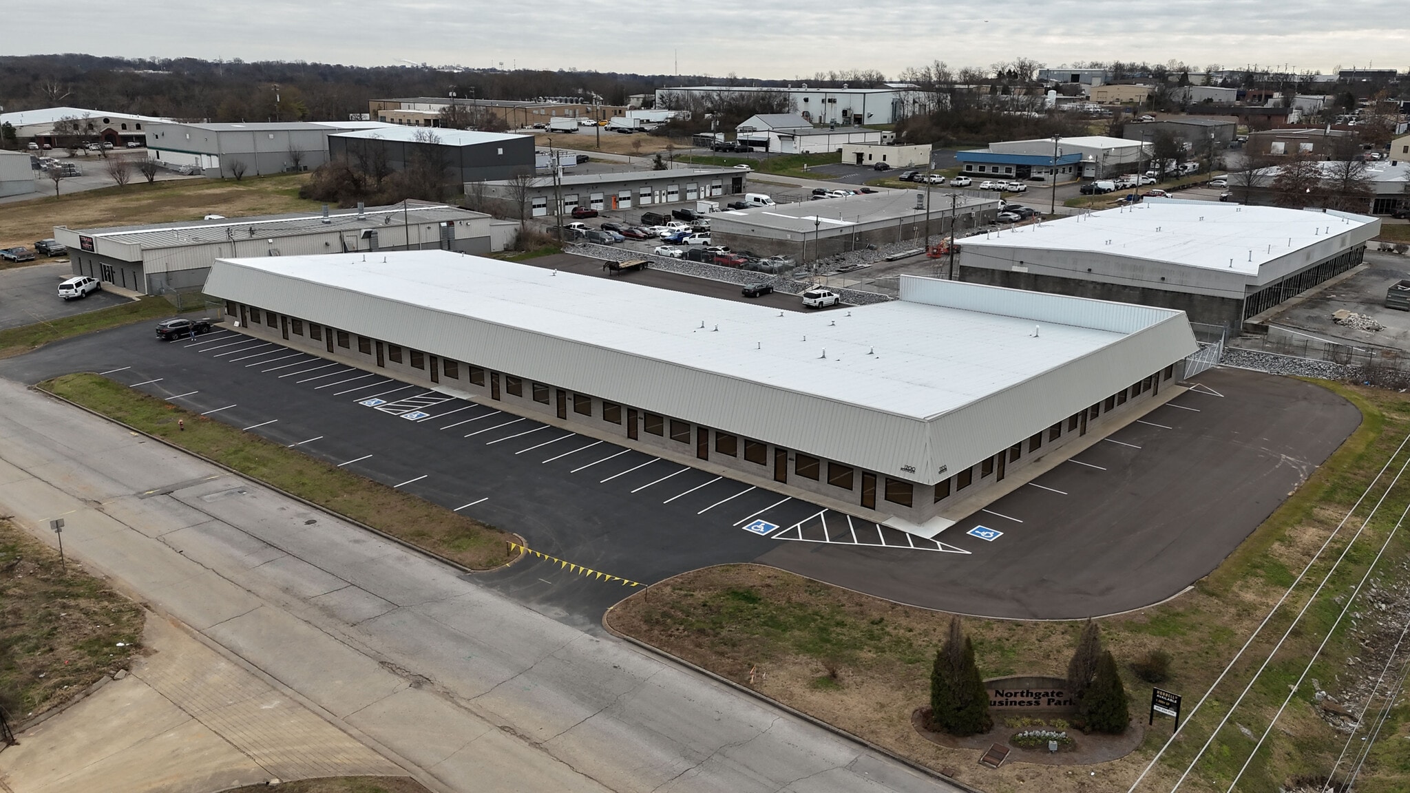 1200 Northgate Business Pky, Madison, TN for lease Primary Photo- Image 1 of 8