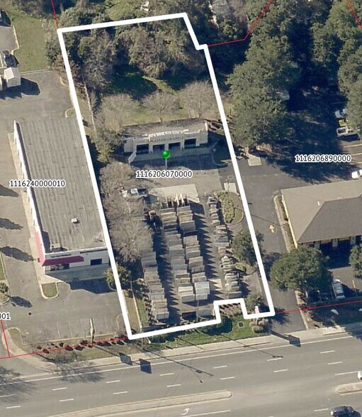 2234 Capital Cir NE, Tallahassee, FL à louer - Photo du bâtiment - Image 3 de 7