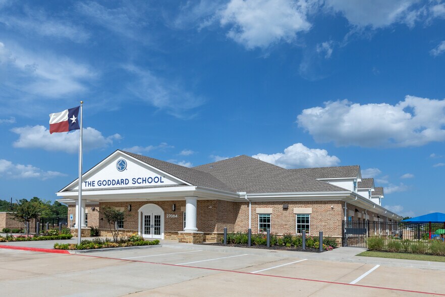 27084 Birnham Woods Dr, Spring, TX à vendre - Photo principale - Image 1 de 10