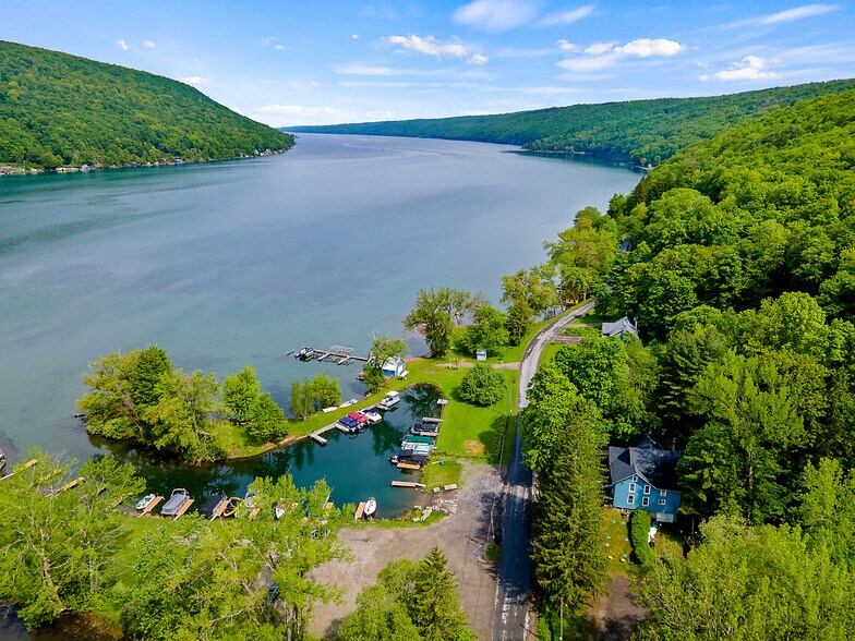 7434 Fair Haven Rd, Homer, NY à vendre - Photo du bâtiment - Image 2 de 11