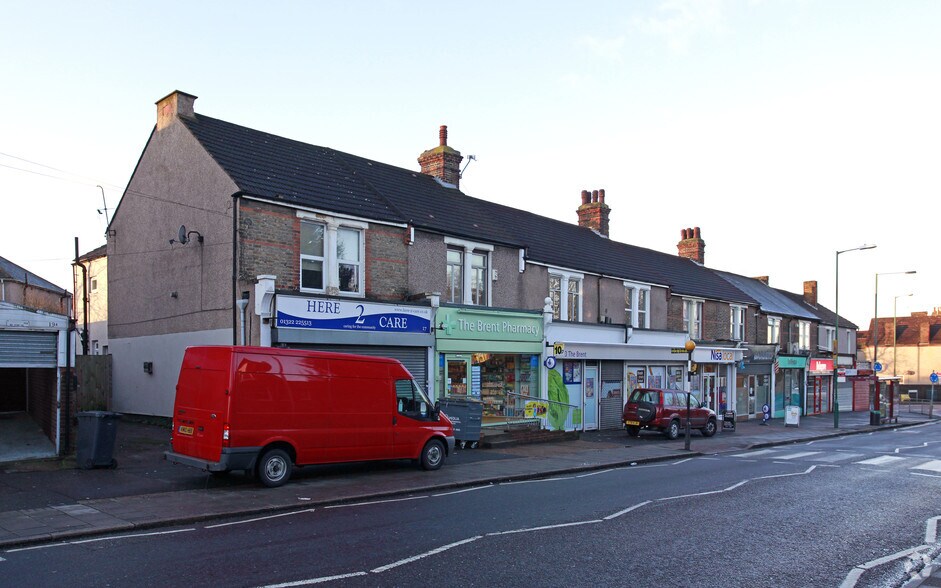 17 The Brent, Dartford for lease - Building Photo - Image 2 of 2