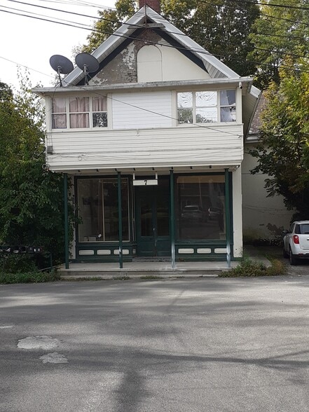 7 Oxford Depot, Chester, NY for lease - Building Photo - Image 3 of 6