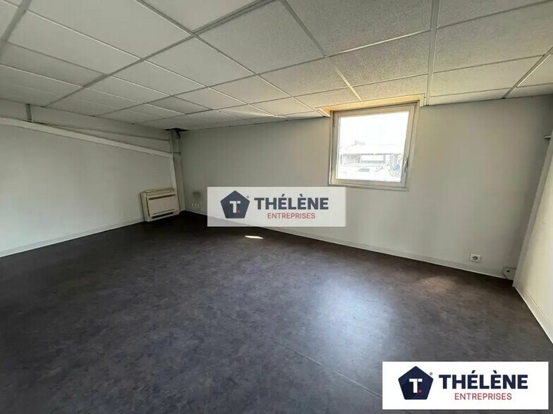 Office in Montpellier for sale - Interior Photo - Image 3 of 8