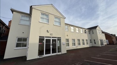 1 Lowes Ln, Wellesbourne for lease Interior Photo- Image 2 of 5