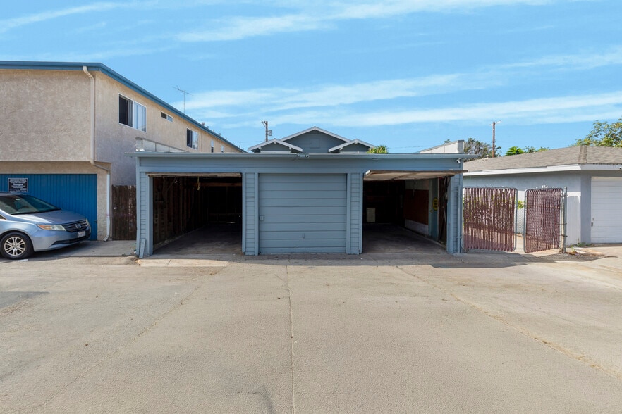 372 W 11th St, San Pedro, CA for sale - Building Photo - Image 3 of 20