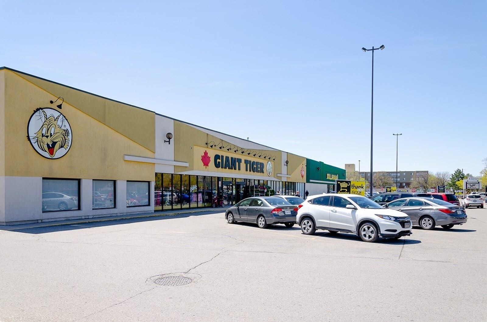 1251 Huron St, London, ON à vendre Photo du bâtiment- Image 1 de 1