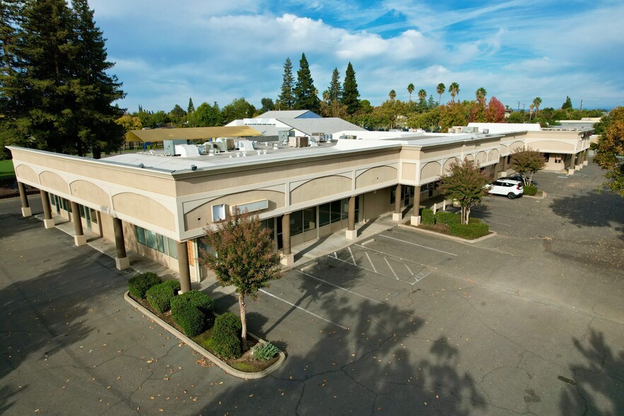 10415-10419 Folsom Blvd, Rancho Cordova, CA for sale - Building Photo - Image 2 of 6