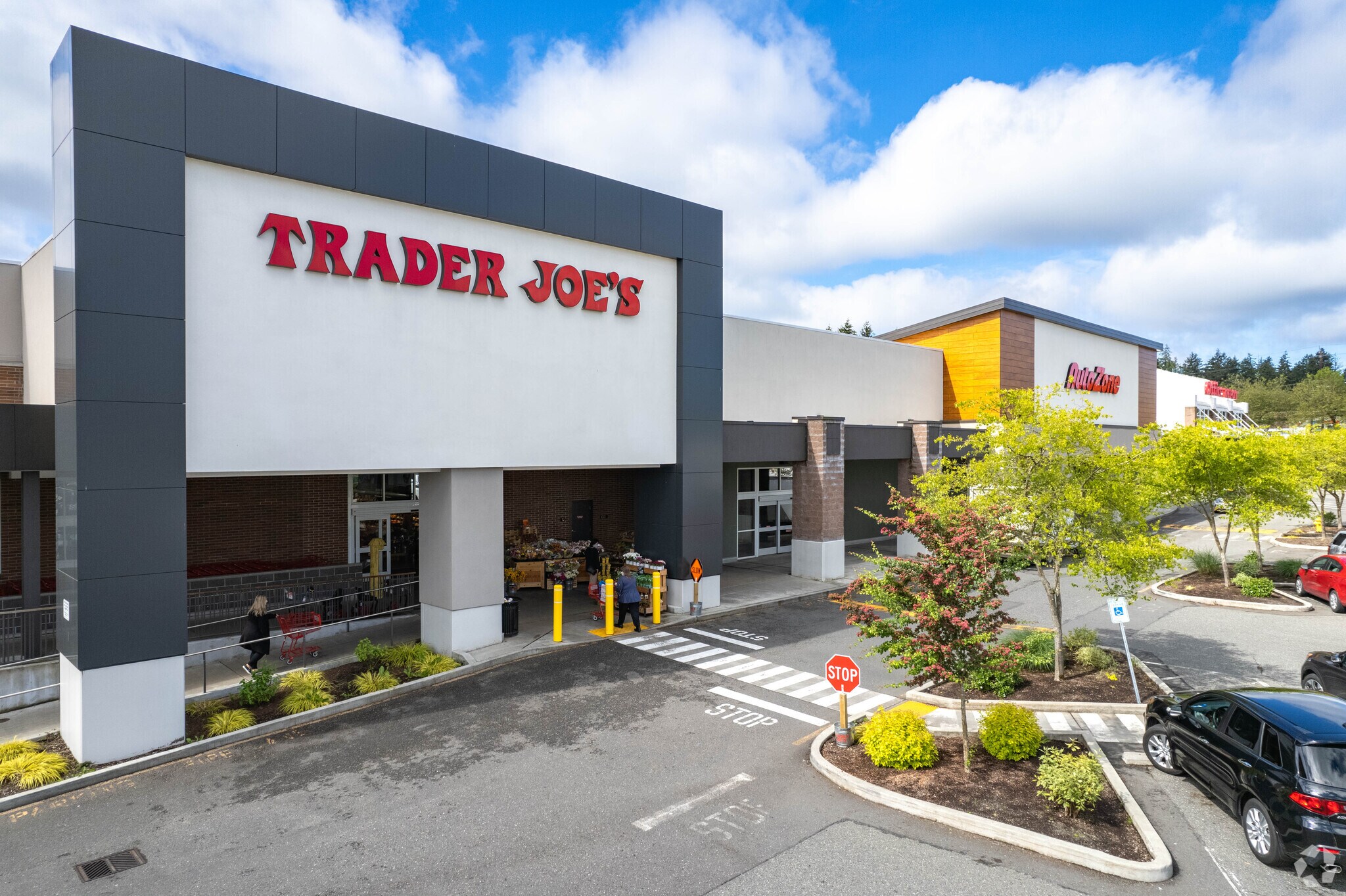 19701-19709 Highway 99, Lynnwood, WA for lease Primary Photo- Image 1 of 14