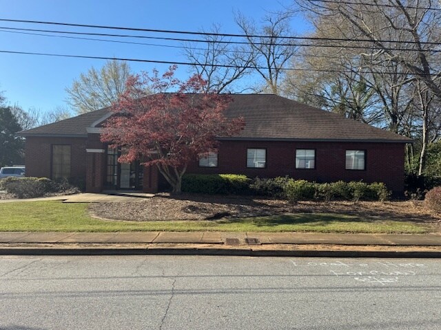 802 22nd St, Columbus, GA à vendre - Photo du bâtiment - Image 2 de 15