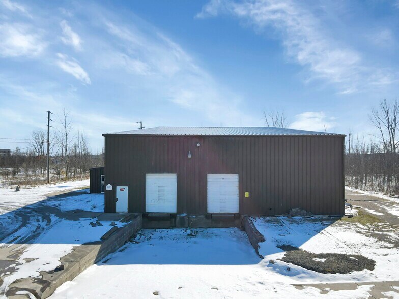 1051 Delaware Ave, Marysville, OH for sale - Building Photo - Image 3 of 124