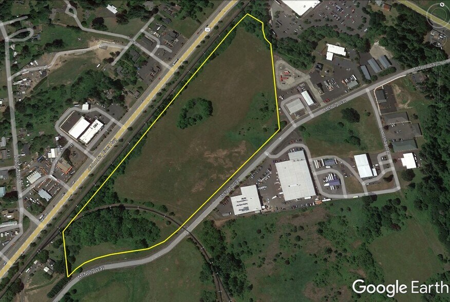 McNulty Way, Saint Helens, OR à louer - Photo du bâtiment - Image 2 de 9