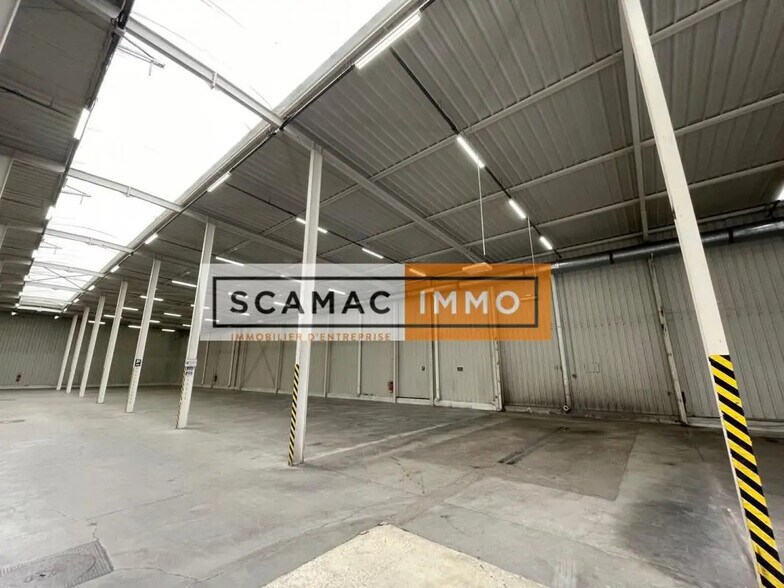 Office in Ivry-sur-Seine for lease - Interior Photo - Image 3 of 8