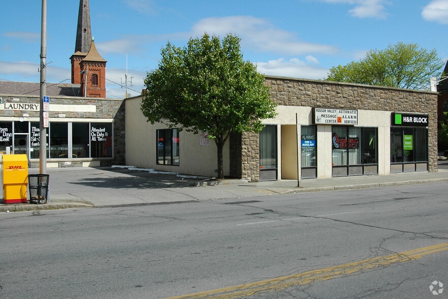47-49 N Civic Center Plz, Poughkeepsie, NY for lease - Primary Photo - Image 2 of 6