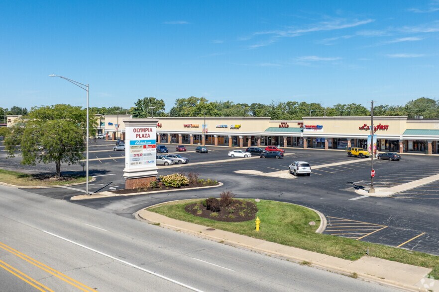 77-199 W Joe Orr Rd, Chicago Heights, IL for lease - Building Photo - Image 2 of 20