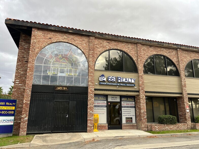 3631 California Ave, Bakersfield, CA à louer - Photo du bâtiment - Image 2 de 7