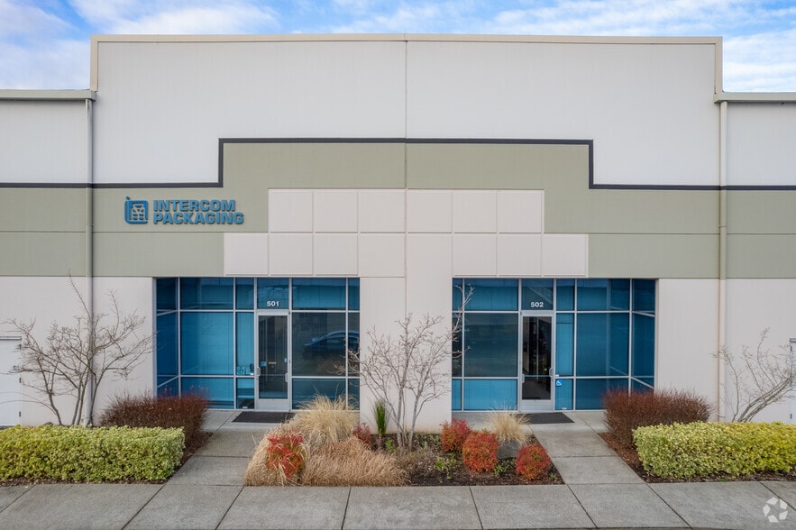 26211 SW 95th Ave, Wilsonville, OR for lease - Building Photo - Image 2 of 4