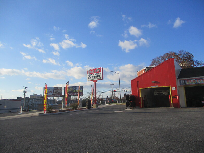 313 E Franklin St, Hagerstown, MD for sale - Building Photo - Image 2 of 11