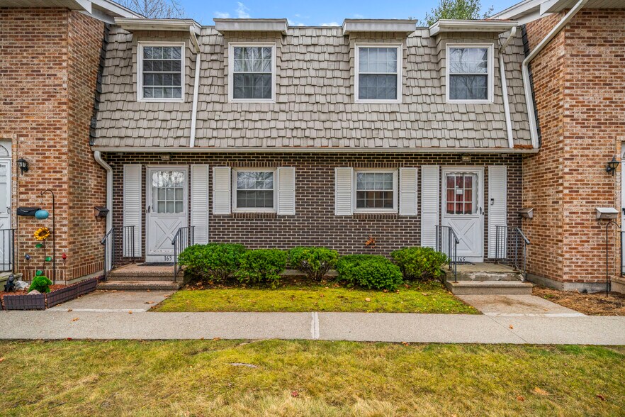 161-175 Kinney St, Torrington, CT à vendre - Photo du bâtiment - Image 3 de 25