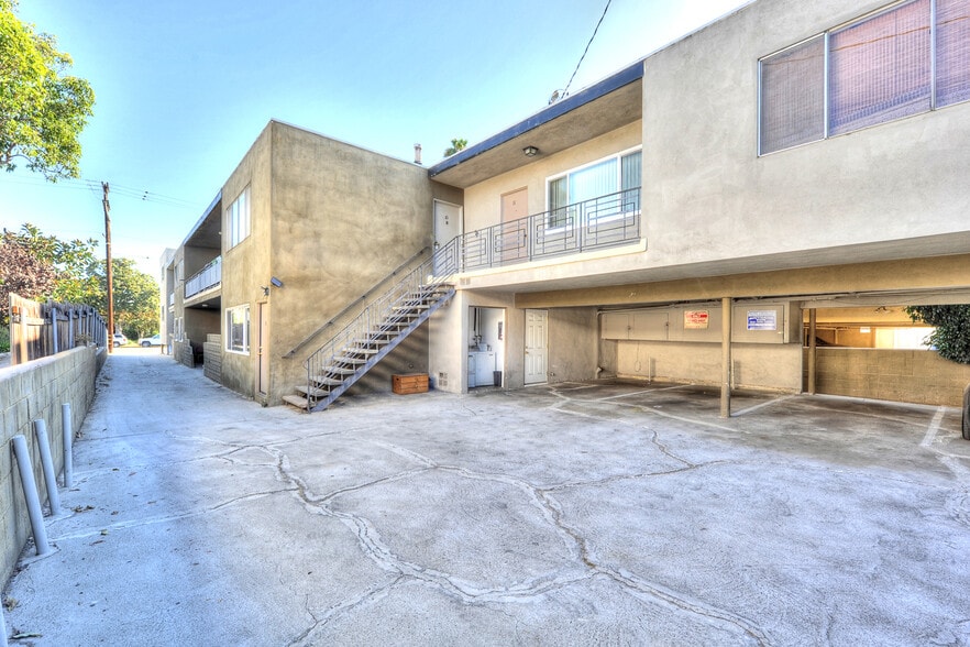 3743 Mclaughlin Ave, Los Angeles, CA for sale - Building Photo - Image 3 of 18