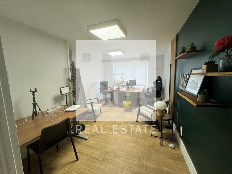 81 Rue Alexandre Boutin, Villeurbanne à vendre - Photo intérieure - Image 3 de 5