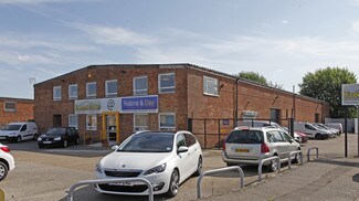 Plus de détails pour 7 Bilton Rd, Chelmsford - Industriel à louer