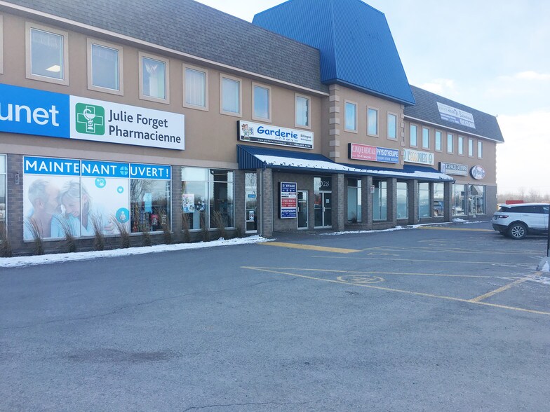 8008 Av Marcel-Villeneuve, Laval, QC à vendre - Photo principale - Image 1 de 1