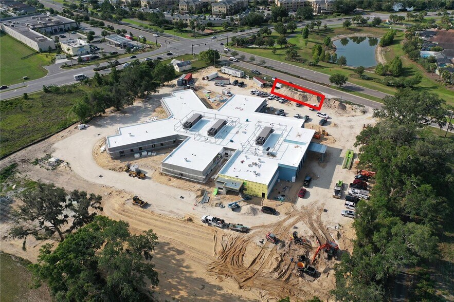 4756 CR 44A, Wildwood, FL à vendre - Photo du bâtiment - Image 2 de 4