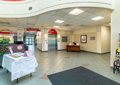 2821 Island Ave, Philadelphia, PA à louer - Photo intérieure - Image 2 de 28