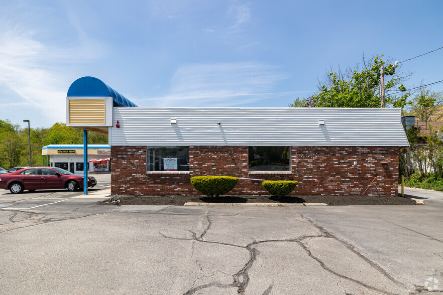 865 Second St, Manchester, NH à vendre - Photo principale - Image 1 de 1