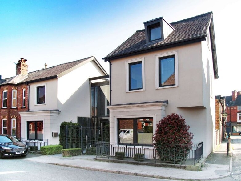 12-14A Bath St, Altrincham for lease - Primary Photo - Image 1 of 5