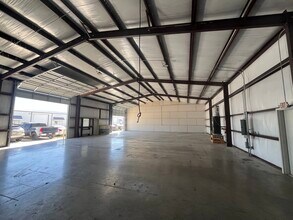 2170 Collins Rd, Denton, TX for lease Interior Photo- Image 2 of 5