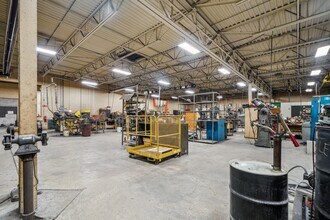 4082 Sixth St, Wyandotte, MI for lease Building Photo- Image 2 of 6