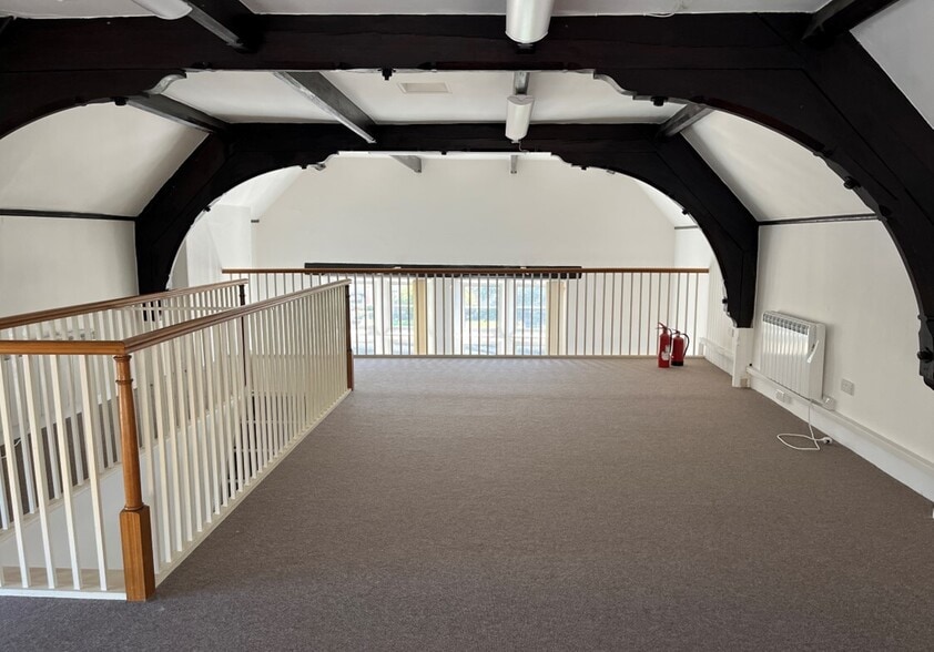 South Parade, Bath for lease - Building Photo - Image 3 of 3