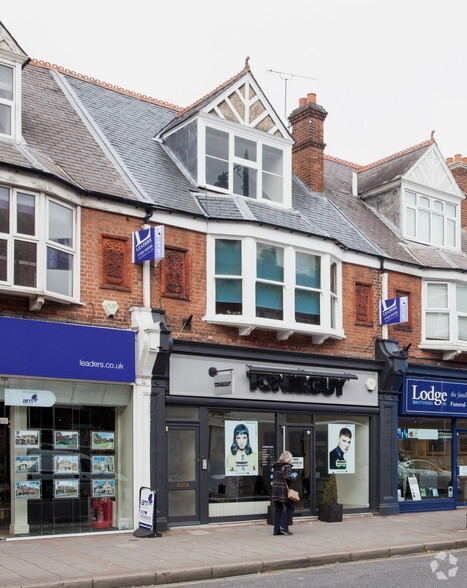 32-34 High St, Weybridge for sale - Primary Photo - Image 1 of 4