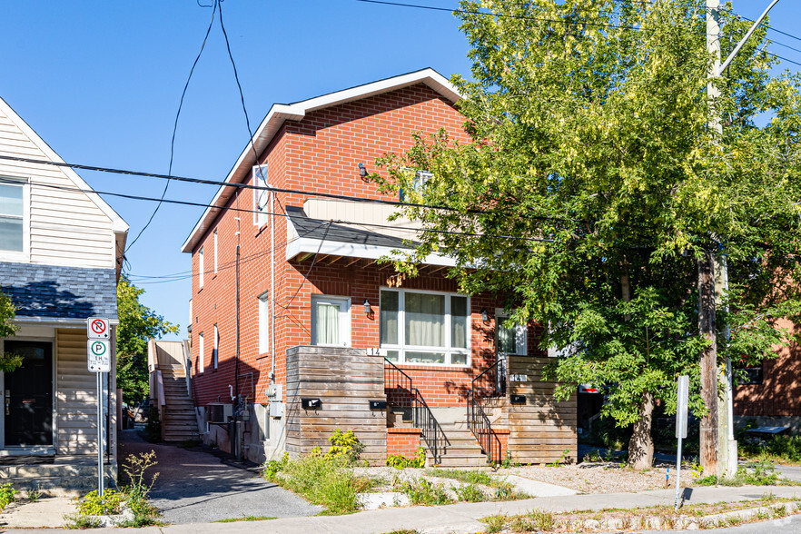 Development/Investment in Chinatown portefeuille de 3 propriétés à vendre sur LoopNet.ca - Photo du b timent - Image 3 de 3