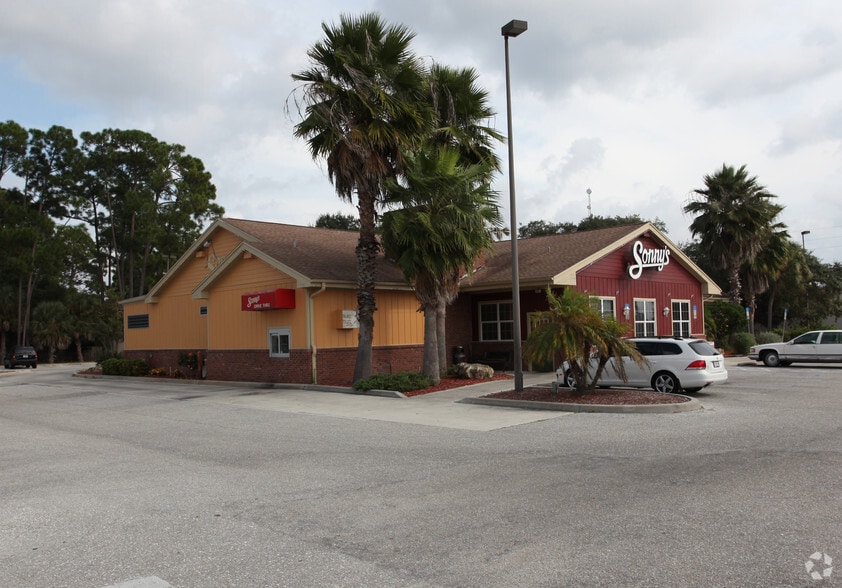 1152 Tamiami Trl, Port Charlotte, FL for sale - Building Photo - Image 2 of 60