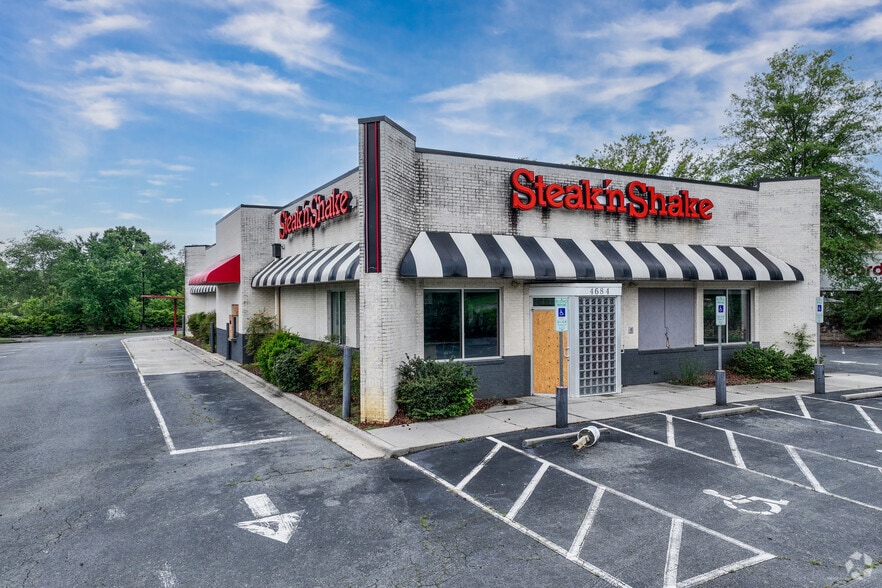 4684 N Patterson Ave, Winston-Salem, NC for lease - Building Photo - Image 1 of 24