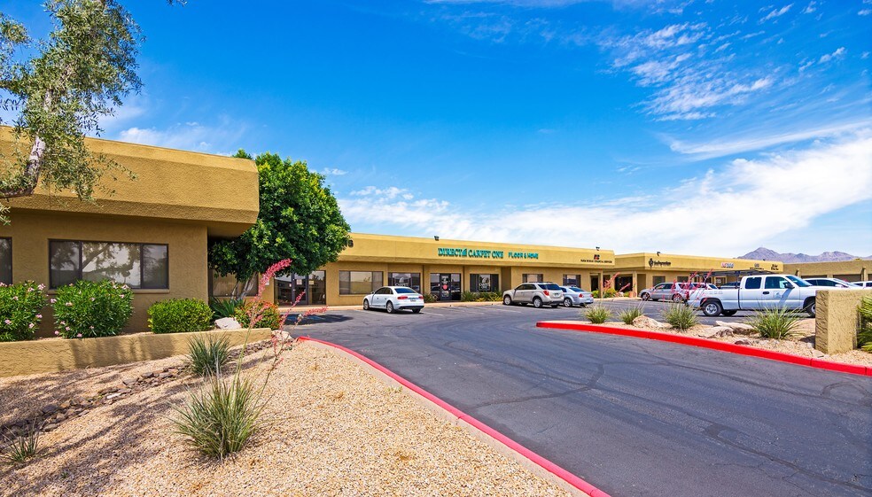 7650 E Redfield Rd, Scottsdale, AZ à louer - Photo du bâtiment - Image 2 de 3