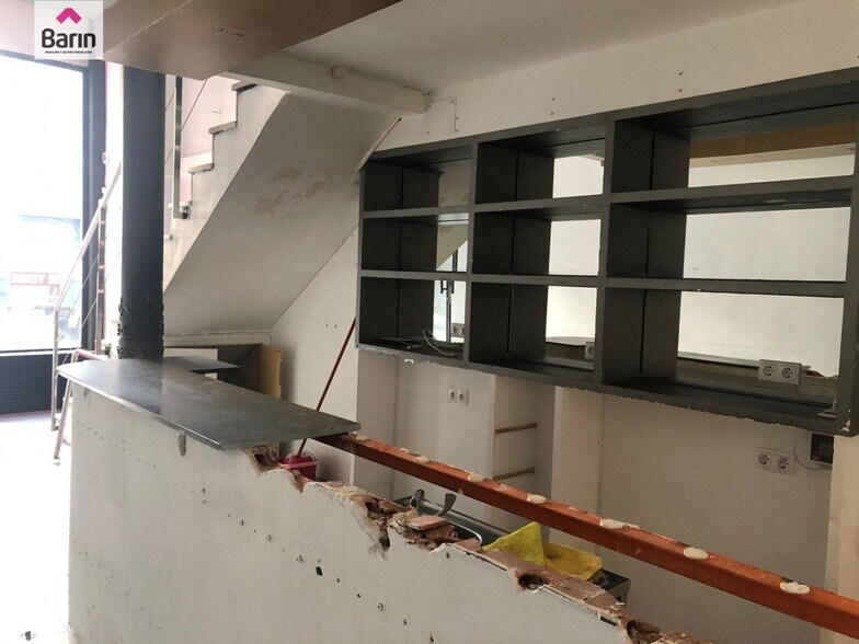 Commerce de détail dans Córdoba, Córdoba à vendre - Photo du bâtiment - Image 2 de 2