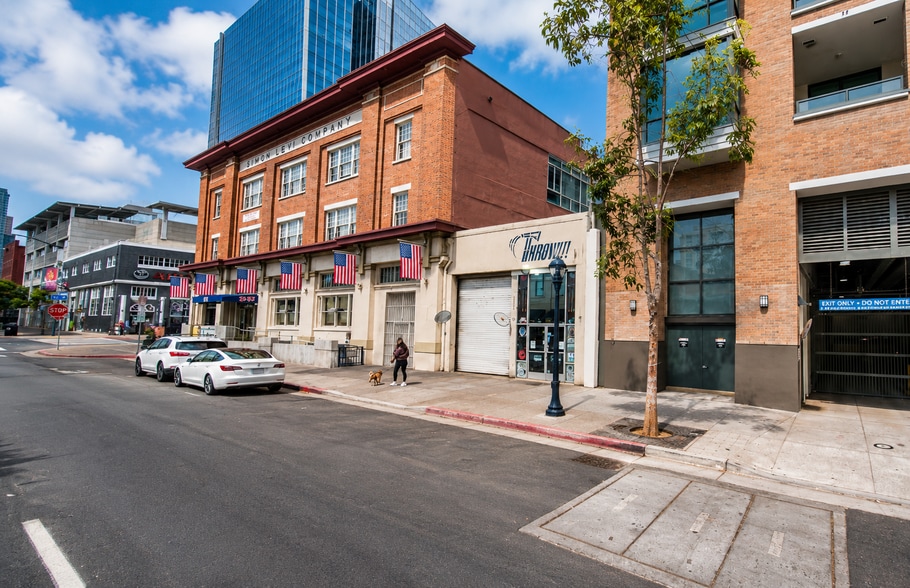 339 7th Ave, San Diego, CA for lease - Building Photo - Image 2 of 3