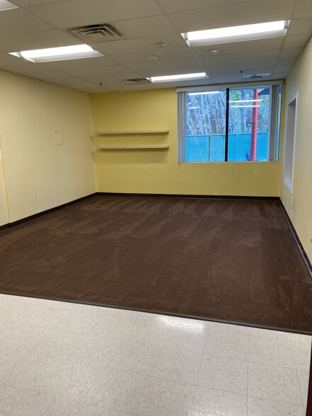 2317 Gold Meadow Way, Gold River, CA for sale - Interior Photo - Image 3 of 21