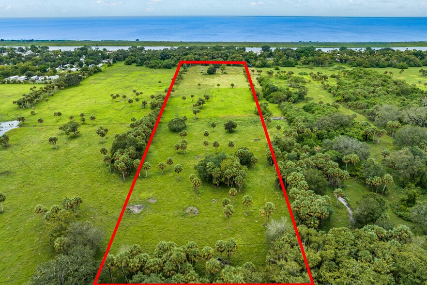 8237-8275 Highway 441 SE, Okeechobee, FL for sale - Primary Photo - Image 1 of 12