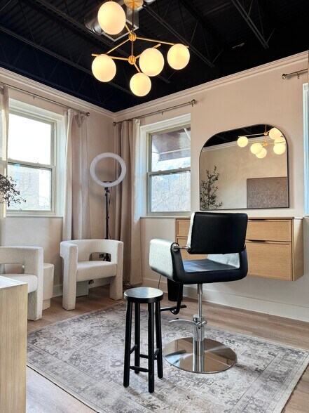 609 E Speer Blvd, Denver, CO à vendre - Photo du bâtiment - Image 2 de 14