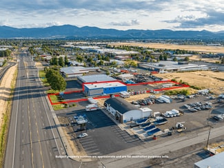 Plus de détails pour 3755 Crater Lake Hwy, Medford, OR - Commerce de détail à vendre