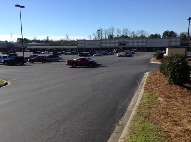 6309-6341 Oak St, Eastman, GA for lease - Building Photo - Image 3 of 3