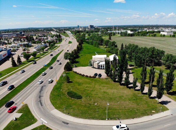 2308 Parsons Rd NW, Edmonton, AB à vendre - Aérien - Image 3 de 7