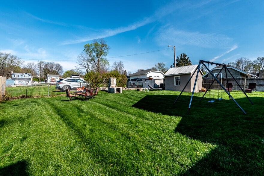 129 N Main St, Waynesville, OH à vendre - Photo du bâtiment - Image 2 de 49