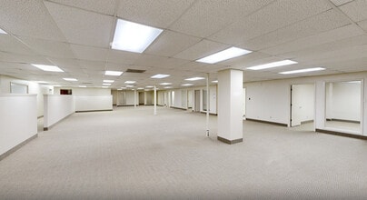 2209 N Padre Island Dr, Corpus Christi, TX for lease Interior Photo- Image 1 of 2