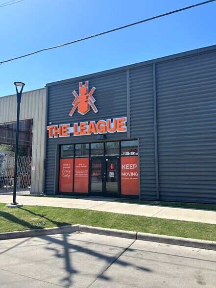 1110 Hutchins St, Houston, TX à louer - Photo du bâtiment - Image 1 de 8